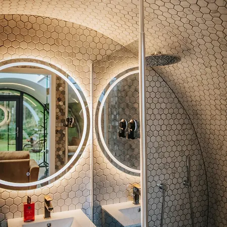 Panoramic Tube With Sauna & Hot Tub 펜션 Kloogaranna