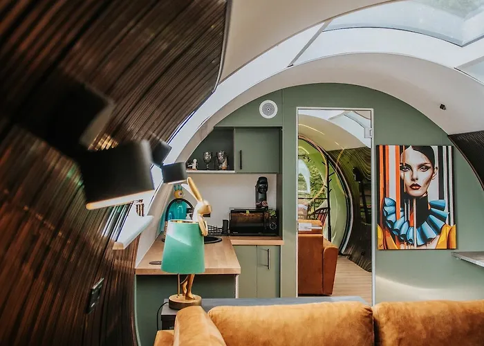 Holiday home Panoramic Tube With Sauna & Hot Tub *