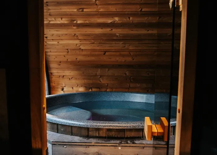 度假居 Panoramic Tube With Sauna & Hot Tub *