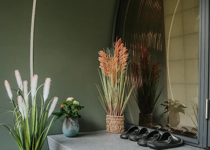 Panoramic Tube With Sauna & Hot Tub *